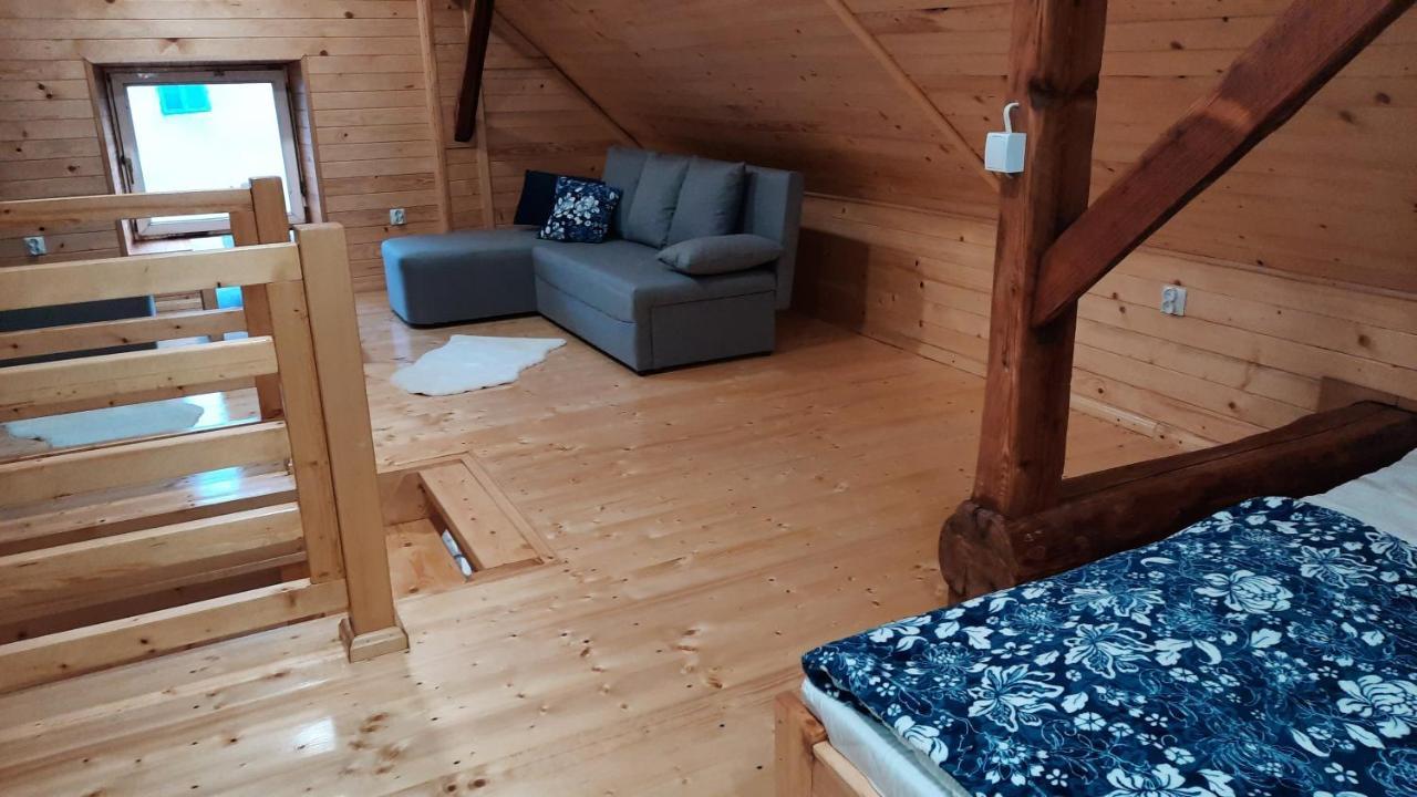 Pokoje Kama Βίλα Zator Εξωτερικό φωτογραφία